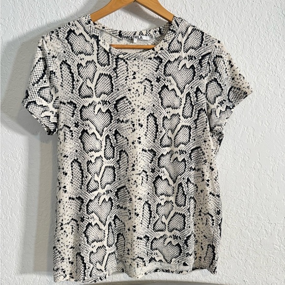 Pam & Gela Python Snake Print 100% Cotton Shirt - Picture 3 of 7